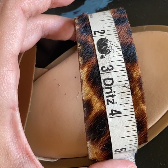 OFFICE GIRL Cheetah Print Brown Metallic Strap Sandals Size 36 - Picture 11 of 12